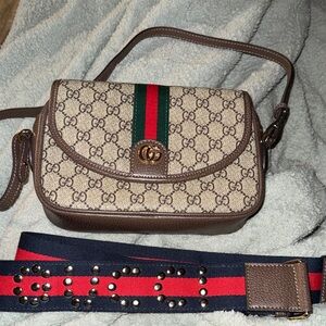 Gucci Crossbody Bag in Brown with Red and Green Stripes